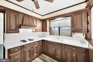 100 Hickory St, Schuylkill Haven, PA 17972 - Photo 16