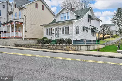 425 W Market Street, Orwigsburg, PA 17961 - Photo 6