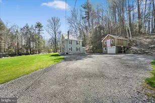 132 Geary Wolfe Rd, Pine Grove, PA 17963 - Photo 8