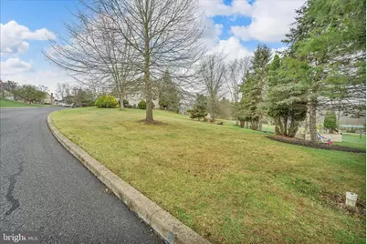 1004 Ridgeview Drive, Orwigsburg, PA 17961 - Photo 4