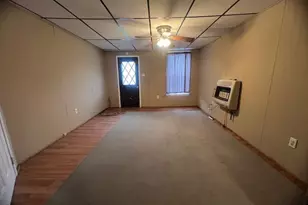 802 Grant St, Pottsville, PA 17901 - Photo 12