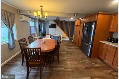 412 E Railroad Avenue, New Ringgold, PA 17960 - Photo 6