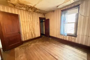 270 3rd St, Coaldale, PA 18218 - Photo 32