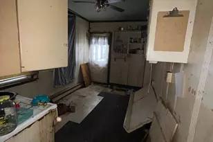 316 W Mahanoy St, Mahanoy City, PA 17948 - Photo 8