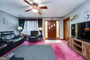 585 N Wade Rd, Saint Clair, PA 17970 - Photo 6