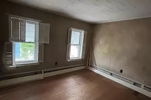 241 Pierce St, Pottsville, PA 17901 - Photo 14