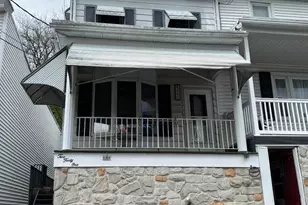 241 Pierce St, Pottsville, PA 17901 - Photo 1