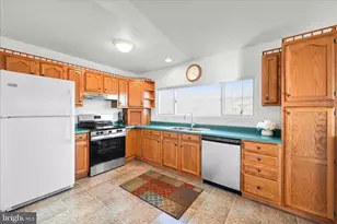 457 Wynonah Dr, Auburn, PA 17922 - Photo 10