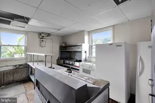 300 Lafayette St, Tamaqua, PA 18252 - Photo 46