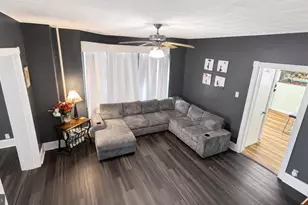 222 S 2nd St, Coaldale, PA 18218 - Photo 16