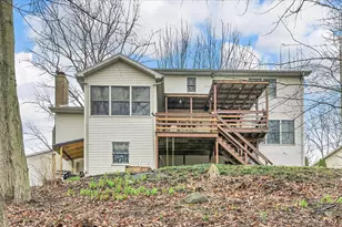 826 Pinewood Dr, Pottsville, PA 17901 - Photo 36