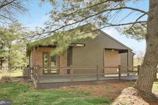 1901 Village Rd, Orwigsburg, PA 17961 - Photo 28