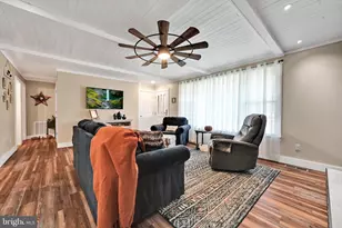 430 Mohave Dr, Auburn, PA 17922 - Photo 4