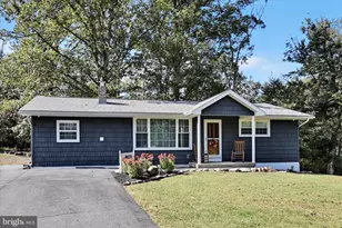 430 Mohave Dr, Auburn, PA 17922 - Photo 1