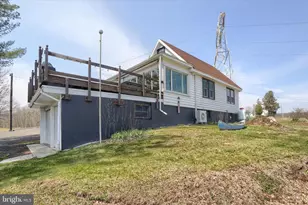 623 Brockton Mountain Dr, Barnesville, PA 18214 - Photo 16