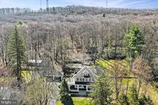 1801 Oak Rd, Pottsville, PA 17901 - Photo 2