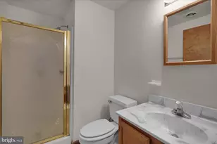 555 Honeysuckle Ct, Pine Grove, PA 17963 - Photo 12