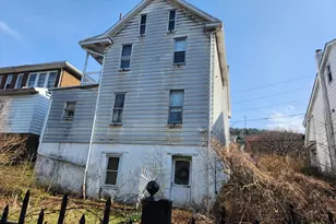 503 E Broad St, Tamaqua, PA 18252 - Photo 4