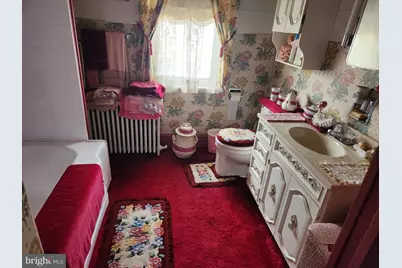 503 E Broad Street, Tamaqua, PA 18252 - Photo 6