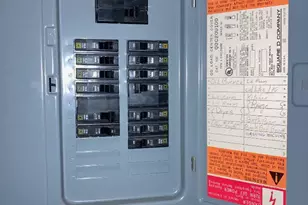 143 N Railroad Ave, Frackville, PA 17931 - Photo 16