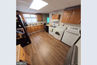 234 S Broad Mountain Avenue, Frackville, PA 17931 - Photo 6