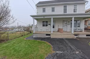 234 S Broad Mountain Ave, Frackville, PA 17931 - Photo 2