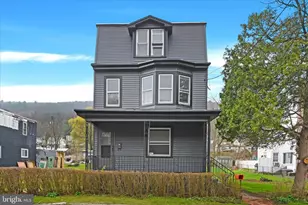 26 Main St, Port Carbon, PA 17965 - Photo 1