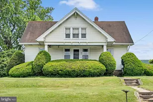 411 E Main St, Hegins, PA 17938 - Photo 10
