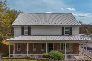 194 Roosevelt Dr, Morea, PA 17948 - Photo 2