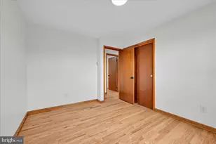 300 Topeka Ave, Shenandoah, PA 17976 - Photo 30