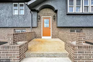 300 Topeka Ave, Shenandoah, PA 17976 - Photo 8