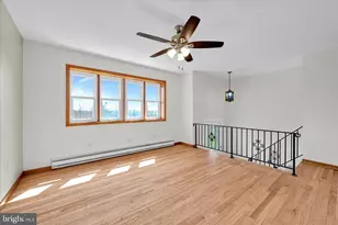 300 Topeka Ave, Shenandoah, PA 17976 - Photo 12