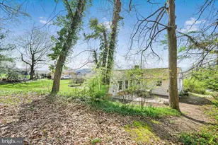 515 Pine Hill Dr, Pine Grove, PA 17963 - Photo 26