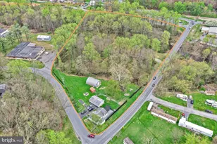 2 Lovers Ln, Pine Grove, PA 17963 - Photo 2