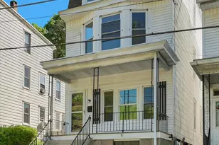 328 S Jackson St, Pottsville, PA 17901 - Photo 2
