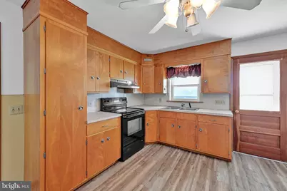 305 S Good Spring Road, Hegins, PA 17938 - Photo 10