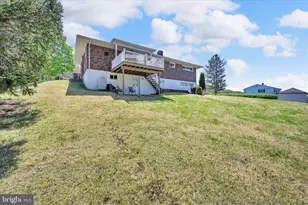 208 McKinley St, Schuylkill Haven, PA 17972 - Photo 2