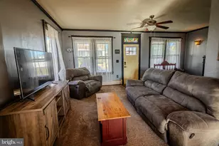 152 S Center St, Frackville, PA 17931 - Photo 20