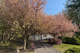 2377 Stallion Dr, Auburn, PA 17922 - Photo 40