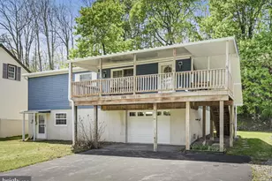 768 Bear Creek St, Auburn, PA 17922 - Photo 1