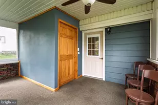 333 S Lehigh Ave, Frackville, PA 17931 - Photo 14