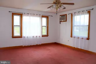301 W Main St, Valley View, PA 17983 - Photo 42