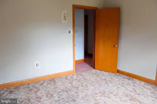 301 W Main St, Valley View, PA 17983 - Photo 20