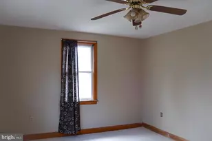 301 W Main St, Valley View, PA 17983 - Photo 30