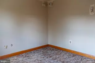 301 W Main St, Valley View, PA 17983 - Photo 36