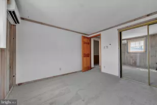 240 Arizona Ave, Shenandoah, PA 17976 - Photo 24
