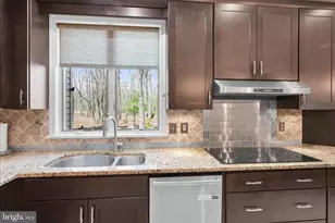 34 Golfwood Dr, Hazleton, PA 18202 - Photo 20