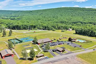 34 Golfwood Dr, Hazleton, PA 18202 - Photo 76