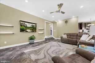 34 Golfwood Dr, Hazleton, PA 18202 - Photo 8