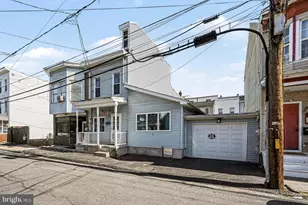 16 E Pine St, Mahanoy City, PA 17948 - Photo 4